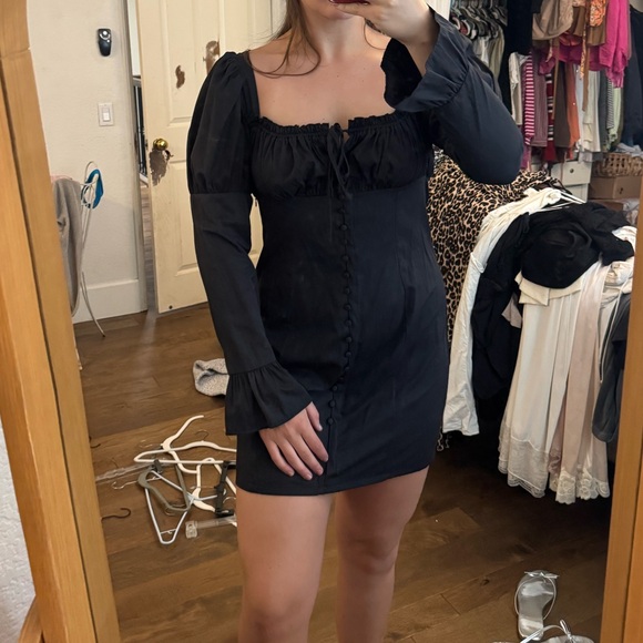 Eggie midi dress in a reddish plumb - Picture 5 of 5